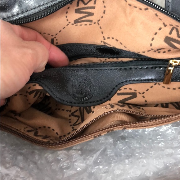 Michael Michelle Black Distressed Bag - Picture 5 of 8